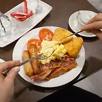 Dublin Central Inn Отель Дублин